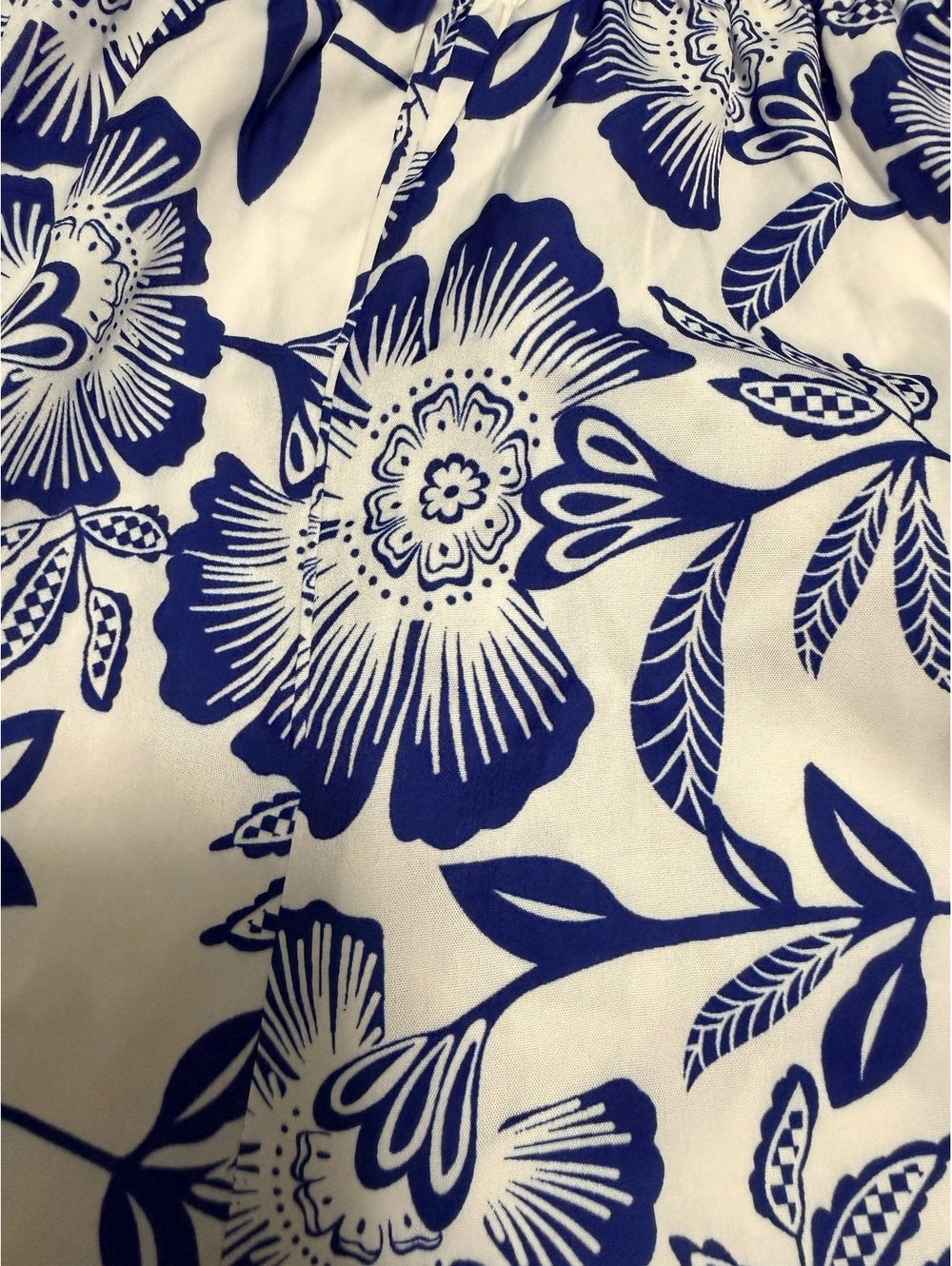 Tropical Vacay Rdy Women's Blue and White Floral Print Romper with Button Detail - Picture 2 of 8